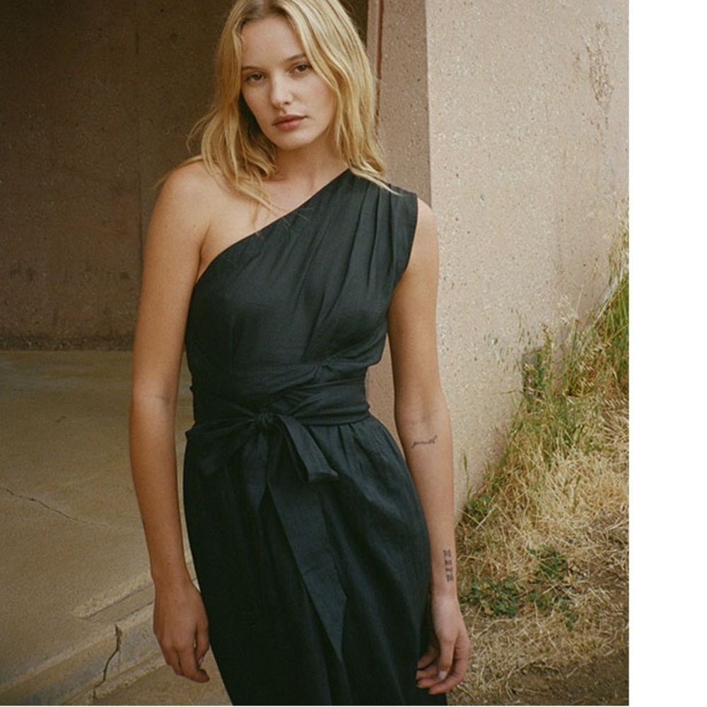 DÔEN Phoenix Dress Black size XS